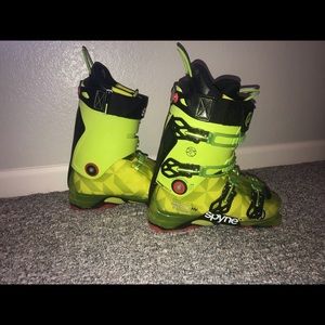 Ski Boots